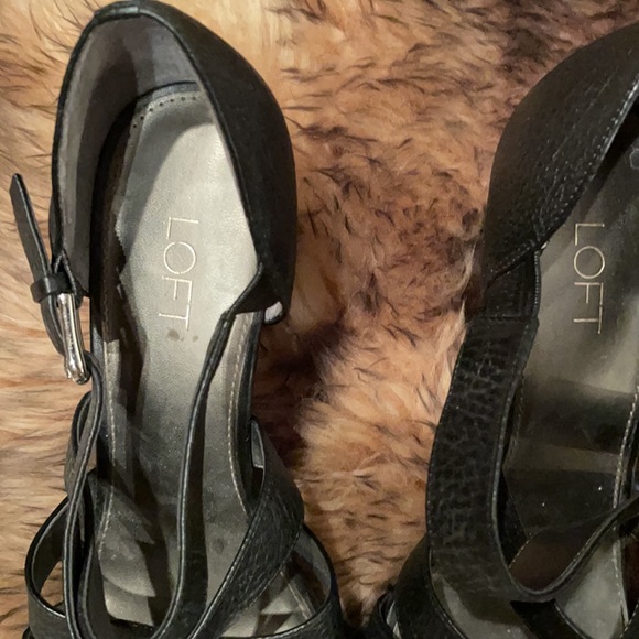 Loft straps high heeled shoes - Picture 10 of 11